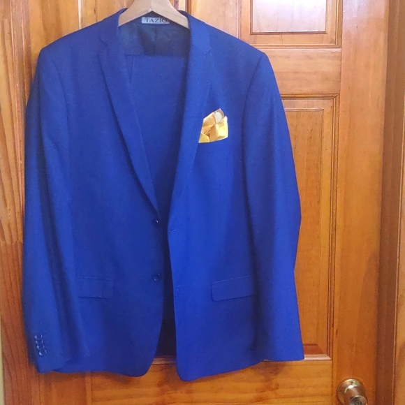 Excellent condition Tazio Italian Men Deep Blue Suit - Picture 2 of 11